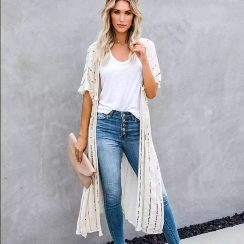By Together Cream Sequin Lightweight Long Cover w Flutter Sleeves - Size S. NWT